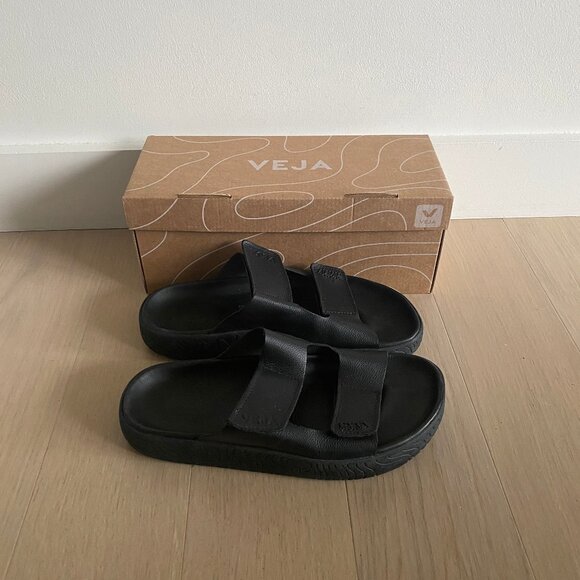 Veja Etna Leather Sandal Black - Picture 1 of 8